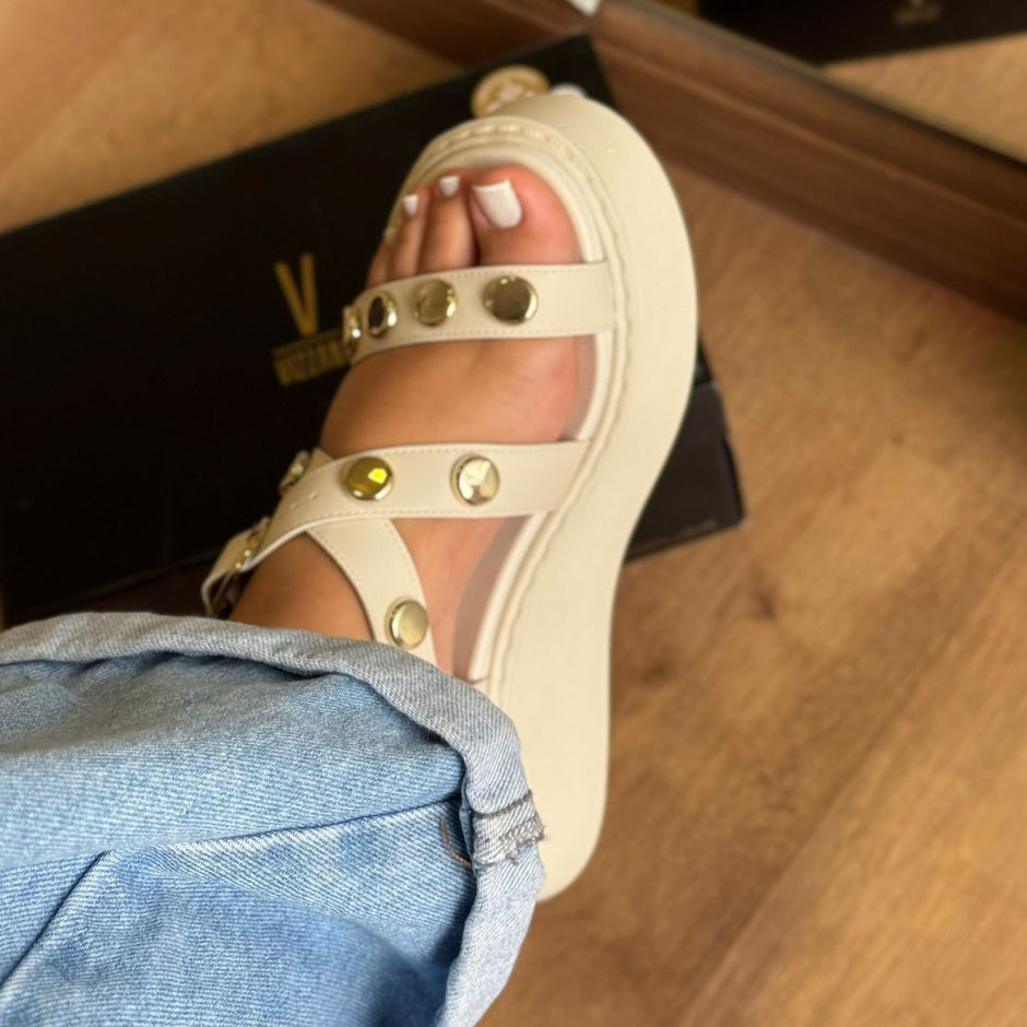Sandalia Vizzano Plataforma Detalhe Metalico 6525.216
